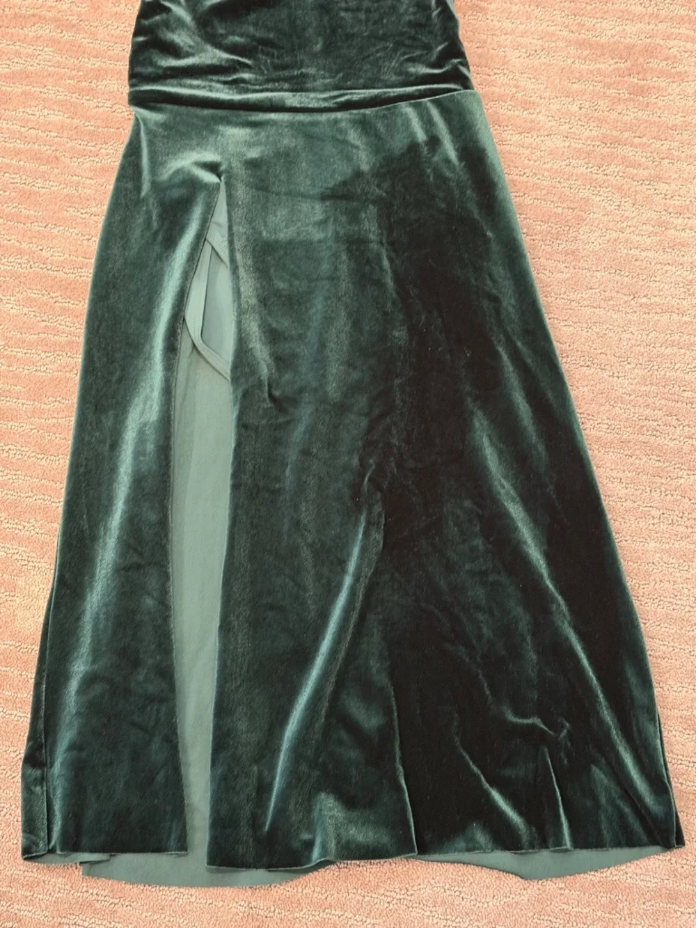 Weissman Elite “No Fool” Green Velvet Midi Dress with Side Slit. Size MC.